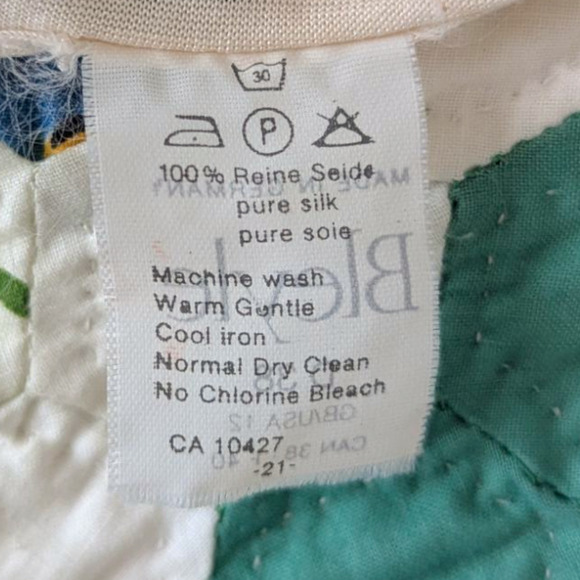 Classic Bleyle Cream Silk Camisole / 38 D / Best on US Medium 10 floral detail - Picture 4 of 5